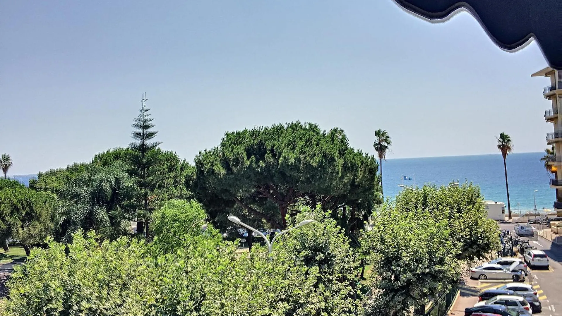 Emplacement Ideal, Terrasse Vue Mer 321L Seb Cannes 0*,  France